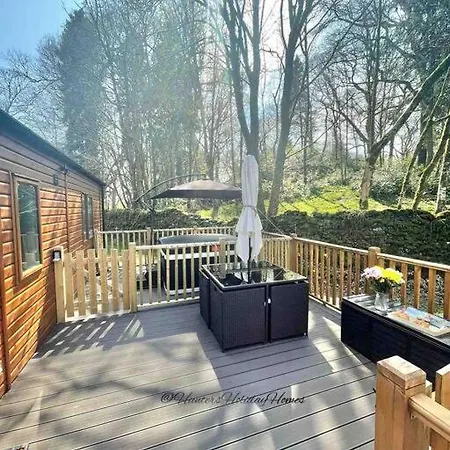 Hartland - White Cross Bay * Windermere