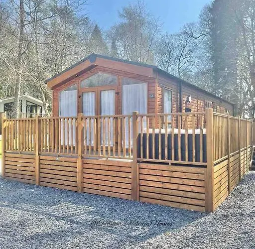 Hartland - White Cross Bay Windermere