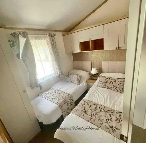 Hartland - White Cross Bay * Windermere