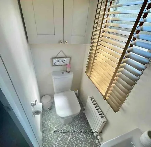 Hartland - White Cross Bay Windermere