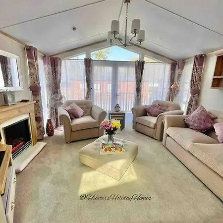 Hartland - White Cross Bay ويندرمير