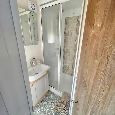 شاليه Hartland - White Cross Bay ويندرمير